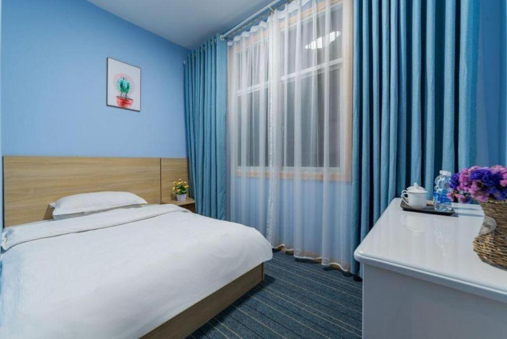 Zhaoxiangju Boutique Hotel Changshui Branch Куньмин Экстерьер фото