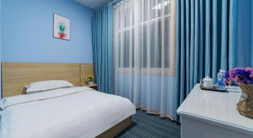 Zhaoxiangju Boutique Hotel Changshui Branch Куньмин Экстерьер фото